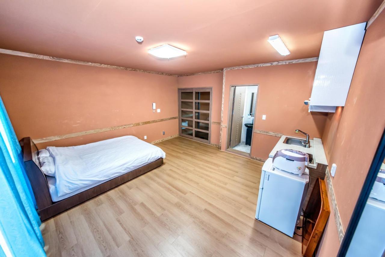 Lohas Pension Seogwipo Exterior foto